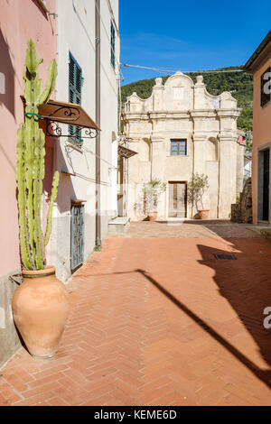 Église San Giorgio, Tellaro, Golfe De La Spezia, Ligurie, Italie Banque D'Images