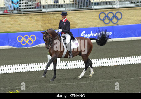 Jeux Olympiques, Sydney 2000, Carl Hester (GBR) équitation Argentile Gullit Banque D'Images