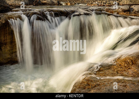 Elbow Falls Bragg Creek, Alberta Banque D'Images