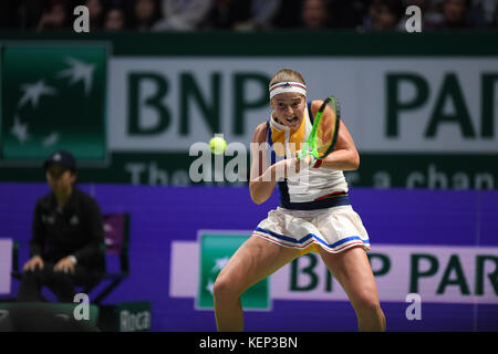 Singapour. 22 octobre, 2017. jelena ostapenko (lat), Oct 22, 2017 tennis - wta : bnp paribas Singapour 2017 finale match entre jelena ostapenko (lat) 0-2 garbine muguruza (esp) au stade inddor à Singapour. crédit : haruhiko otsuka/aflo/Alamy live news Banque D'Images