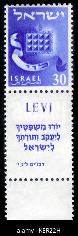 Ce titre fait référence à un timbre-poste d'Israël, émis pour commémorer les tribus d'Israël, avec une dénomination de 30 mil. Il reflète probablement une importance historique ou culturelle. Banque D'Images