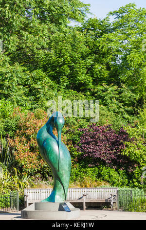 L'Angleterre, Londres, Kensington, Hyde Park, Statue d'Isis par Simon Gudgeon Banque D'Images