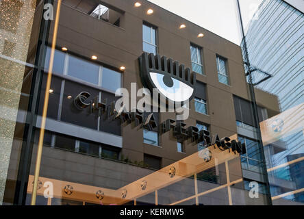 Chiara Ferragni marque logo sur la fenêtre de son nouveau magasin à Milano Corso Como, Italie Banque D'Images