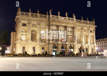 Le Palazzo Madama sur la piazza Castello, dans la vieille ville de Turin, Italie Banque D'Images