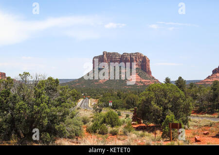 Monument national de Red Rock de Sedona Verde Valley vu de l'Arizona State Highway 179 Banque D'Images