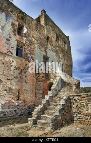 Bisti tower dans Stenies village, dans l'île d'Andros, Grèce Banque D'Images