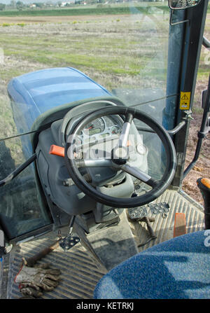 Point de vue d'une cabine du tracteur Banque D'Images