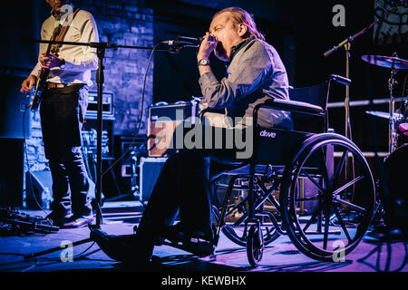 Newcastle, Royaume-Uni. 23 oct, 2017. l'automne effectuer sur scène à Marie boutique, Newcastle upon Tyne. 23/10/17 crédit : Thomas Jackson/Alamy live news Banque D'Images