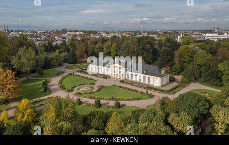 Vue aérienne du pavillon Joséphine dans le parc de l'orangerie à strasbourg Banque D'Images