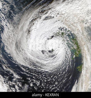 L'ouragan Ophelia. Les éléments de cette image fournie par la NASA. Banque D'Images