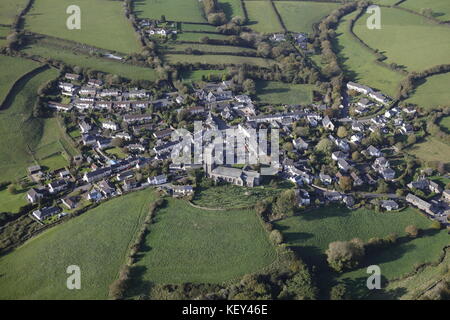 Une vue aérienne du village de Ugborough et ses environs campagne du Devon Banque D'Images