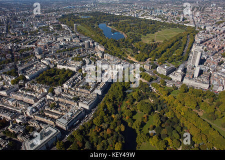 Une vue aérienne de Hyde Park, Hyde Park Corner et certains de Green Park Banque D'Images