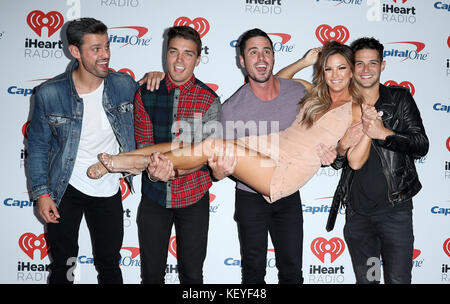 IHeartRadio Music Festival at T-Mobile Arena - arrivées avec : Peter Kraus, Dean Unglert, Ben Higgins, Wells Adams, Becca Tilley où : Las Vegas, Nevada, États-Unis quand : 22 Sep 2017 crédit : Judy Eddy/WENN.com Banque D'Images