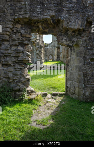 Les belles ruines de l'abbaye d'Easby près de Richmond dans le North Yorkshire, en Angleterre. Banque D'Images