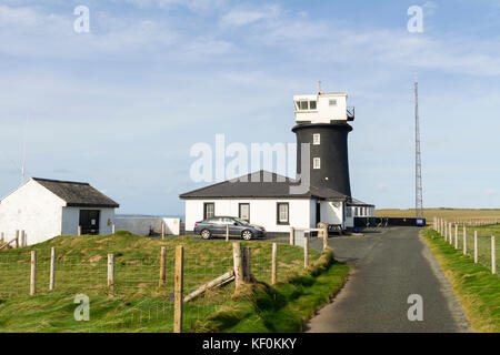 Le vieux phare au St Annes Chef Pembroke maintenant transformé en un gîte côtières Banque D'Images