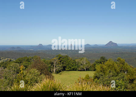 Glass House mountains, Australia, le matin vu de mary cairncross Lookout Banque D'Images