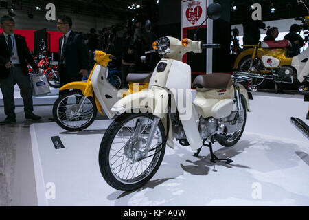 Honda présente ses nouveaux modèles de voitures au 45ème salon de l’automobile de Tokyo. Crédit : Yuichiro Tashiro /Alamy Live News Banque D'Images