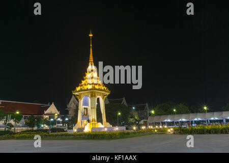 Buriram, Thaïlande. 24 oct, 2017. replica constructions du crématorium royal de Sa Majesté le roi Bhumibol Adulyadej. chalermwut comemuang : crédit/Alamy live news Banque D'Images