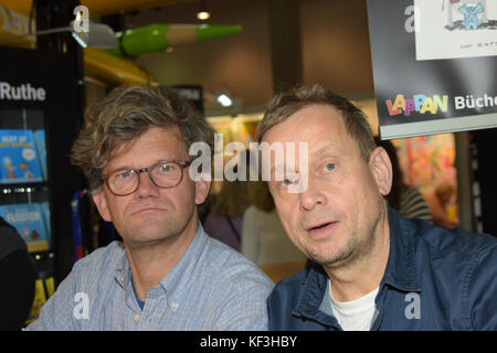 Francfort, Allemagne. 14 octobre 2017. Rattelschneck, dessinateurs allemands, à Frankfurt Bookfair / Buchmesse Frankfurt 2017 Banque D'Images