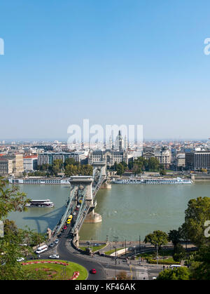 Vue sur le côté Pest de Budapest, à partir de Buda. Budapest, Hongrie. Banque D'Images