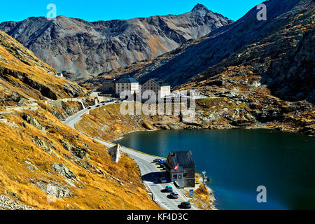 Grand St Bernard hospice, lac du grand st. Bernhard, grand St Bernard pass, Bourg-saint-pierre, Valais, Suisse Banque D'Images
