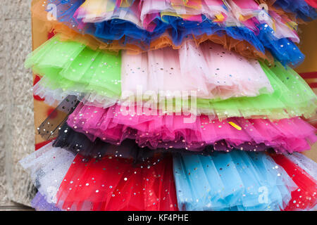 Tutu jupes colorés à vendre à Palma, Majorque, Espagne Banque D'Images