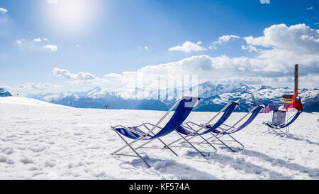 Ski vacances de détente dans la station de ski Banque D'Images