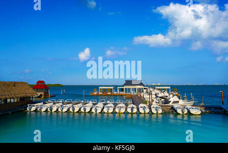 Cancun hotel zone marina au lagon Nichupte au Mexique Banque D'Images