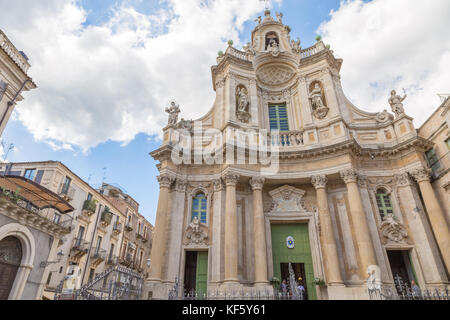 L'église baroque - Basilique della collegiata, Catane, Sicile, Italie Banque D'Images