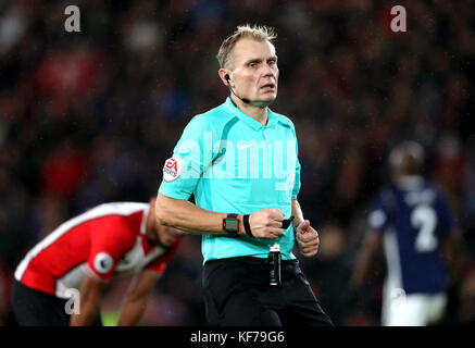 Match arbitre Graham Scott Banque D'Images