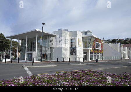 Le Musée, théâtre et galerie dans la Nouvelle Zélande ville de Napier. La ville fut détruite par un tremblement de terre en 1931 et reconstruite en style Art Déco. Banque D'Images