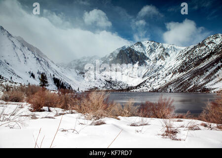 États-unis, Californie, Mammoth, une vue sur les montagnes derrière convict lake Banque D'Images