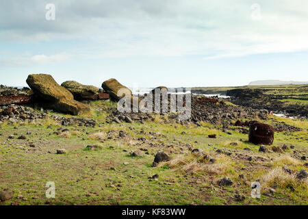 L'île de Pâques, chili, Isla de Pascua, rapa nui, moai jeter face vers le bas à l'ahu akahanga site moai Banque D'Images