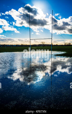 Quelqu'un pour Rugby ? Champ inondé. Banque D'Images