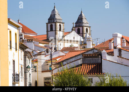 Église Santa Maria da Devesa, Castelo de Vide, Portugal Banque D'Images