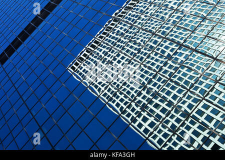 Vue abstraite des gratte-ciels de Chicago avec réflexions Banque D'Images