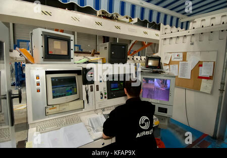 Airbus fuselage avant la production dans l'usine d'Airbus Méaulte en France Banque D'Images