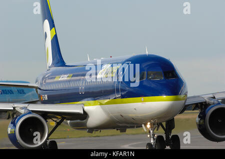 Un Air Comet, Espagne Airbus A320-211 taxiing Banque D'Images