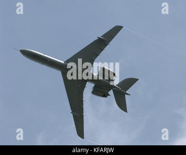 Royal Air Force RAF Vickers VC-10 K-3 survolant Fairford Banque D'Images