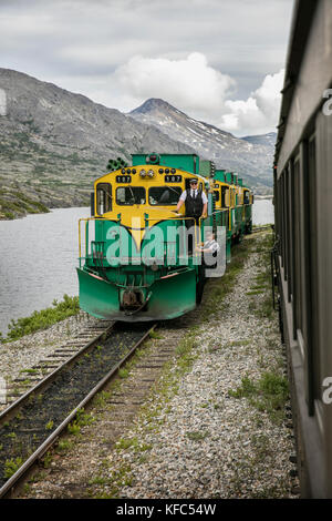 Usa, Alaska, Sitka, sceanic de vues à bord du White Pass & Yukon Route Railroad qui a eu 450 tonnes d'explosifs et des dizaines de thosands d'hommes à b Banque D'Images