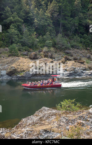 Usa (Oregon), Wild and Scenic Rogue River dans le district de Medford, vue d'un bateau à réaction et l'état de rogue river creek Banque D'Images