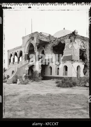 L'Érythrée, Massawa, un palais de Massawa bombardée dans la ville portuaire de Massawa (B&W) Banque D'Images
