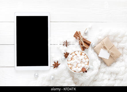 Chocolat chaud sur un tableau blanc Banque D'Images