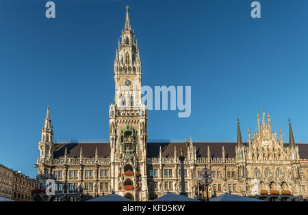 La Marienplatz, Munich Rathaus coeur de ville Banque D'Images