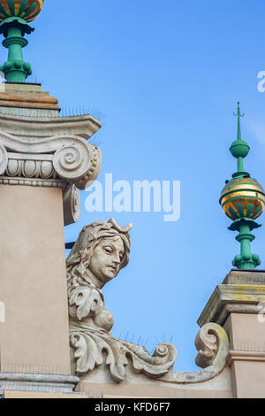 Cracovie, Pologne - juin 2012 : mascaron sur colonne Banque D'Images