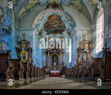 DE - BAVIÈRE : intérieur de l'église à Wessobrunn près du lac Ammersee Banque D'Images