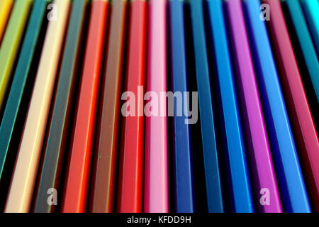 Crayons de couleur texture vertical gradient Banque D'Images