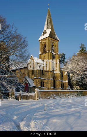 St Peters Church,southborough insnow Banque D'Images