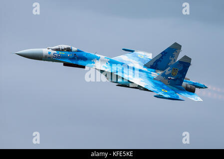 Une armée de l'air ukrainienne Sukhoi Su-27 'Flanker' fighter jet à un meeting aérien à Fairford, Royaume-Uni. Banque D'Images