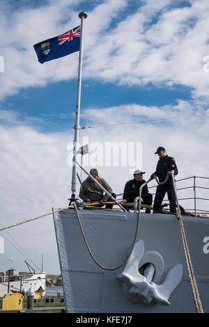 Dernière corvette de classe Flower au monde le NCSM SACKVILLE arrive sur le front de mer pour la saison estivale 2017, Halifax, Nouvelle-Écosse, Canada. Banque D'Images